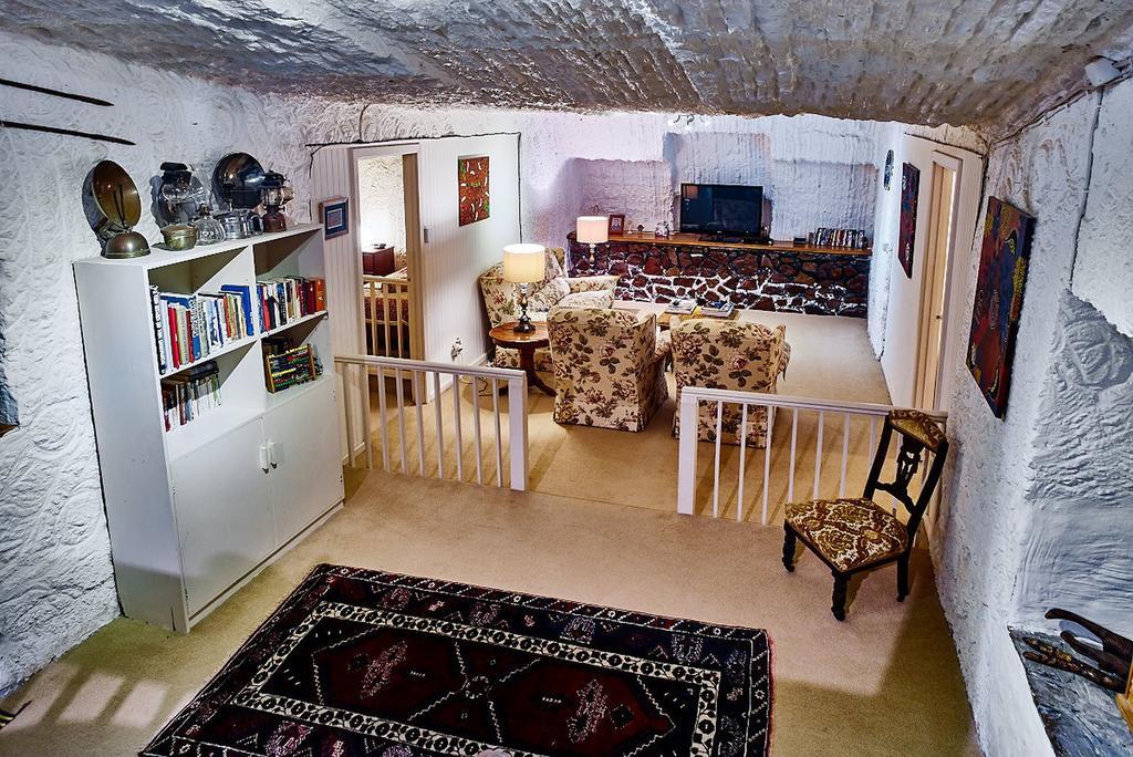 Underground Bed & Breakfast Coober Pedy Exterior foto